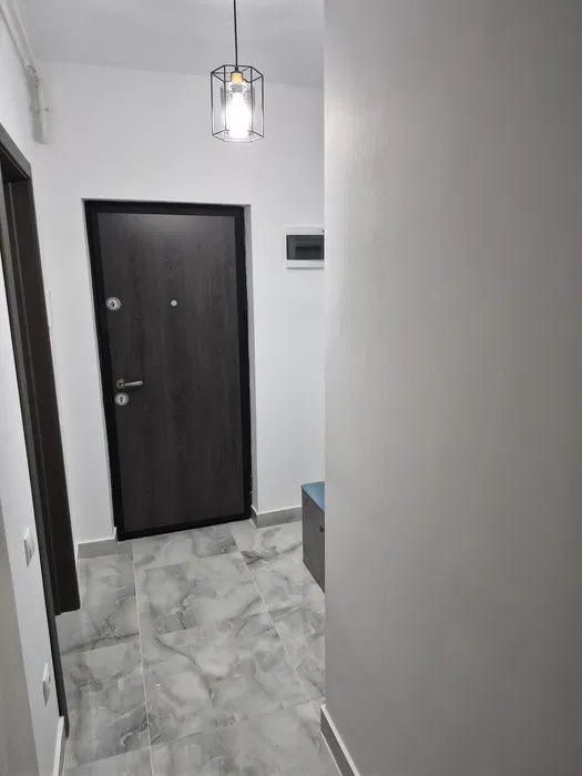 Apartament 2 camere, parcare subterana, etaj intermediar, zona Terra! – fotografia 8 din 9