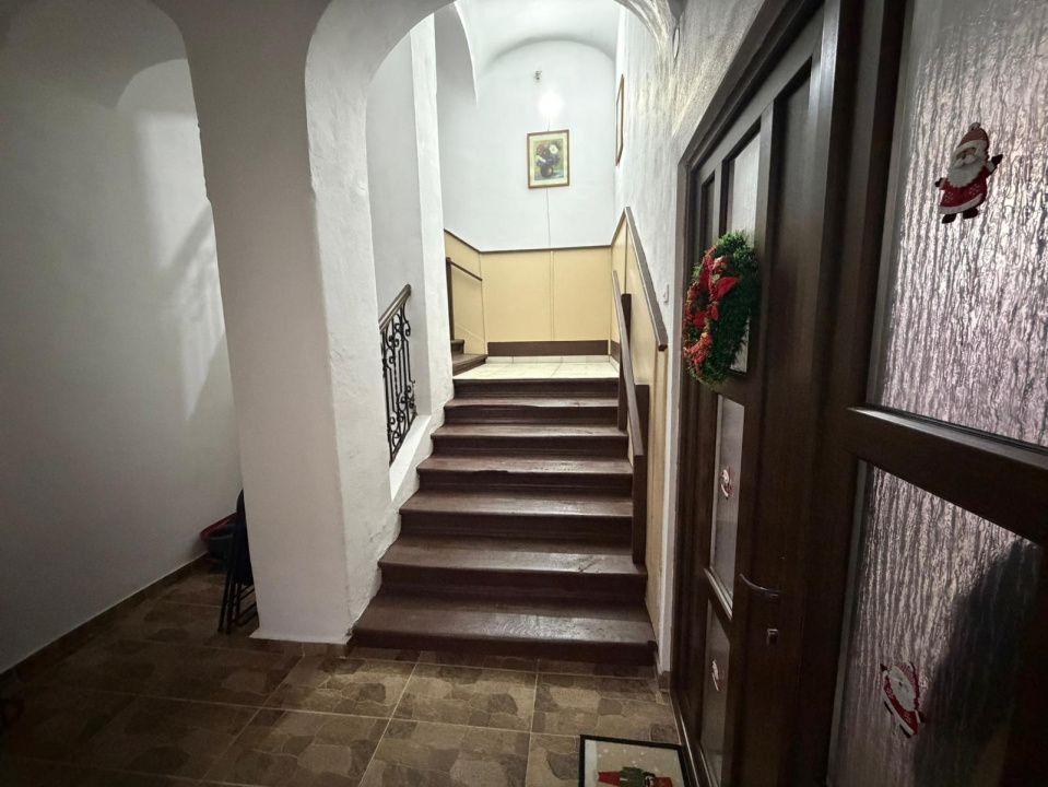 Casă de vânzare - Reghin zona centrală. 0 comision – fotografia 13 din 15