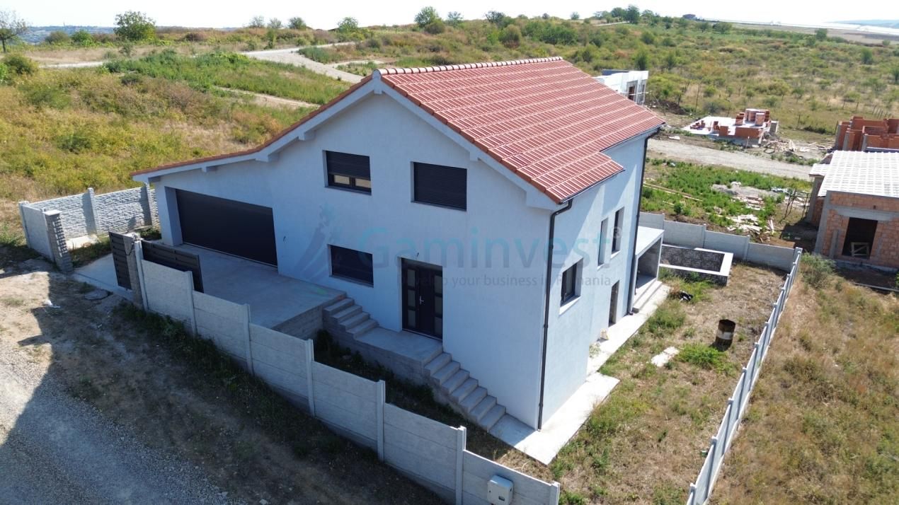 Casa de vanzare cu priveliste spre lac, in Paleu, Bihor – fotografia 6 din 23