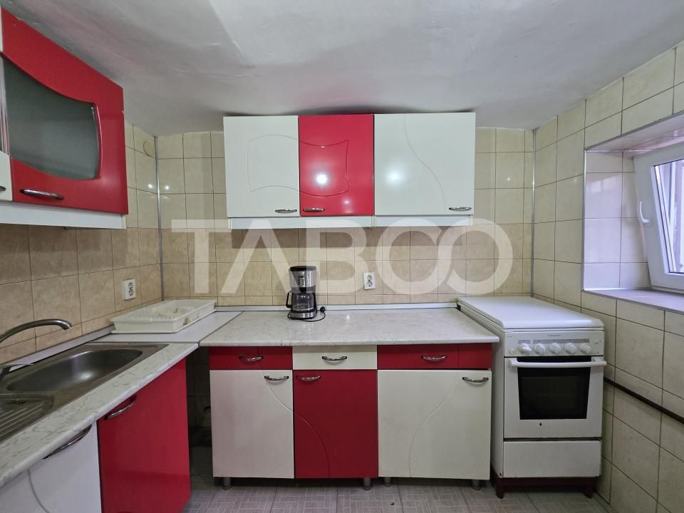 Garsoniera de inchiriat decomandata 35 mpu zona Central Sibiu – fotografia 4 din 13