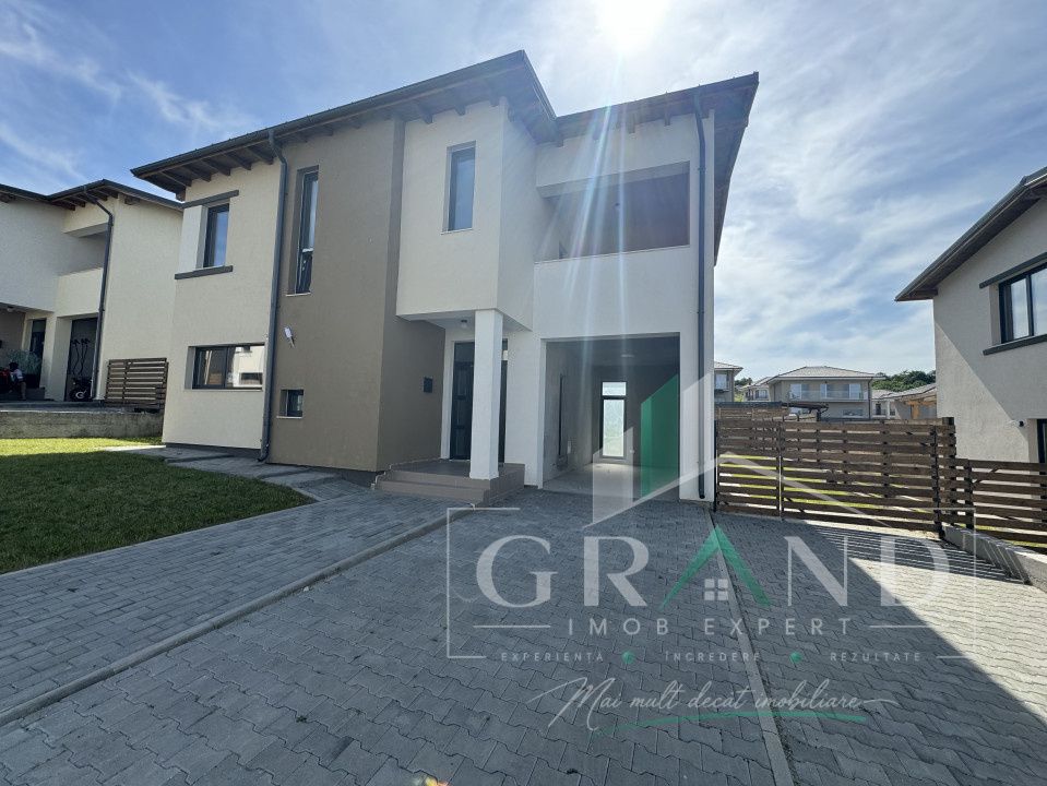 OPORTUNITATE!Casă individuală | 4 camere | 3 băi | Garaj | Terasă | Dezmir – fotografia 30 din 36