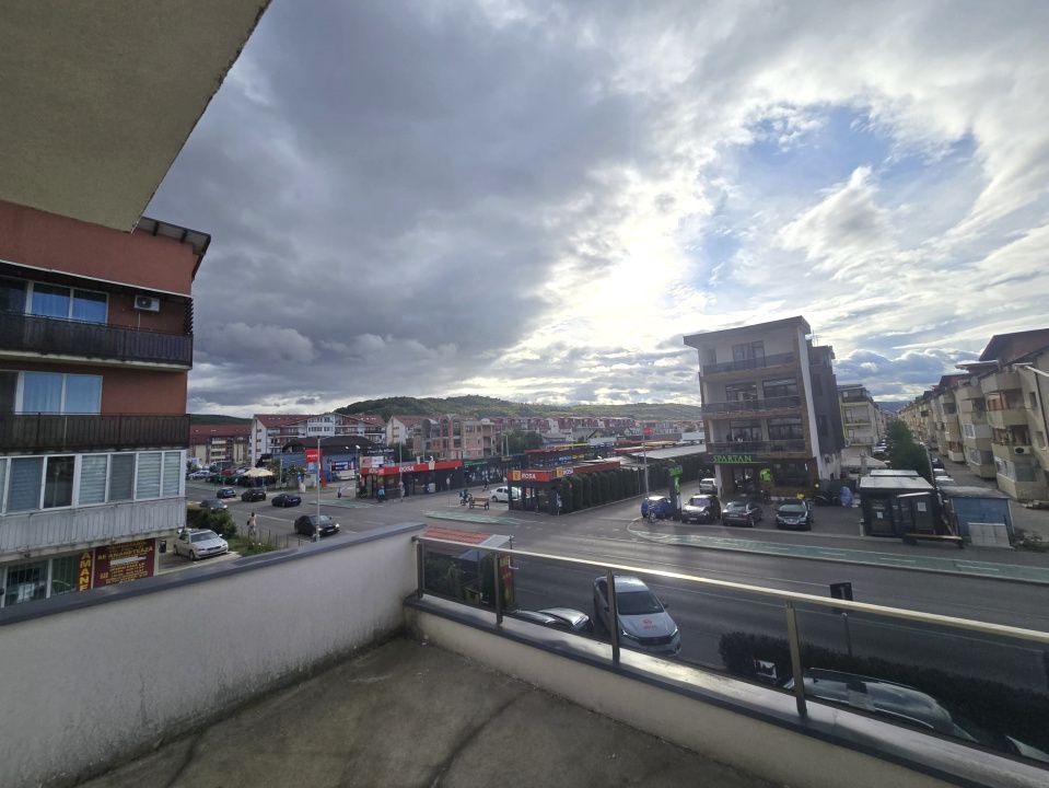 Apartament de închiriat, ideal pentru birou / spațiu comercial | Eroilor – fotografia 6 din 7