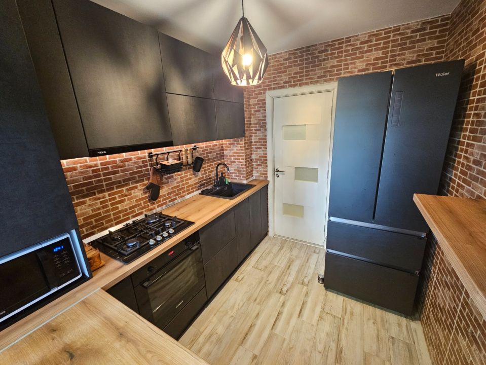 Apartament 3 camere renovat complet | Titan – Minis – Costin Georgian – fotografia 11 din 13