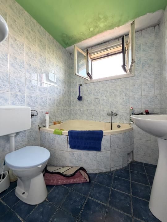 Casa individuala 6 camere, 165 mp utili, 641 mp teren - Ghiroda – fotografia 10 din 15