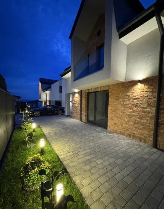 Casă individuală | D+P+E | garaj dublu | 5 camere | zona Vivo – fotografia 2 din 8