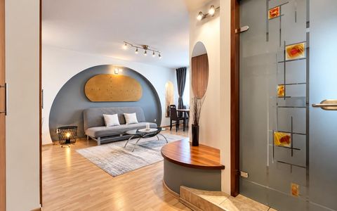 De închiriat | Apartament cu zonă de birou | Băneasa – București