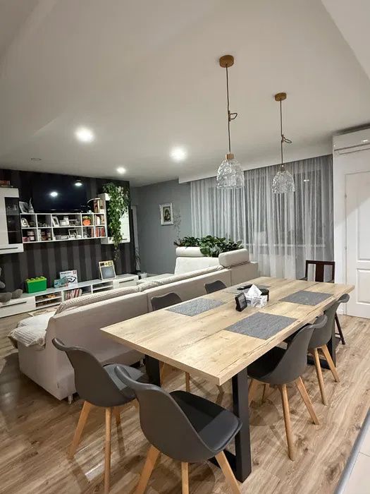 Apartament 3 camere de 84 mp , zona : Floresti Eroilor – fotografia 2 din 8