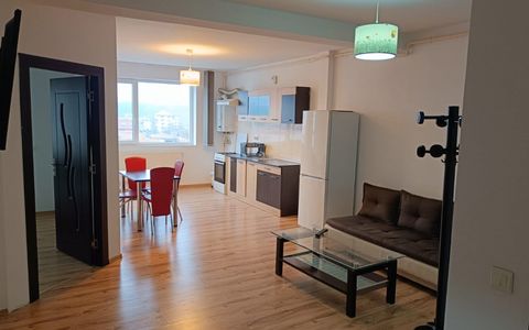 Pret redus - Apartament 2 camere | parcare | zona Stadionului - Floresti