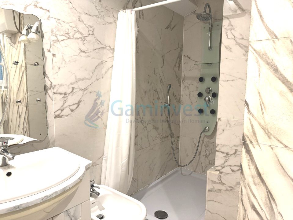Apartament 3 camere de vanzare, ultracentral, str.Republicii, Oradea – fotografia 7 din 11
