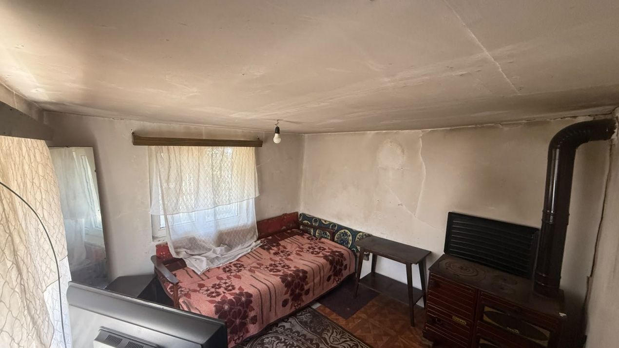Casa rurala cu gradina mare, langa Bucuresti – fotografia 2 din 8