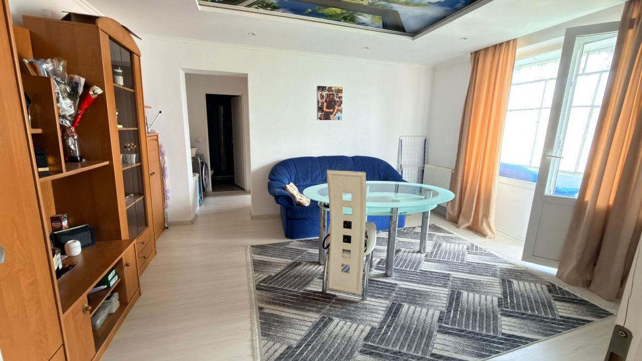 Vanzare Apartament 2 camere cu Balcon CUGIR Parcare Finisat Utilat Mobilat – fotografia 13 din 24