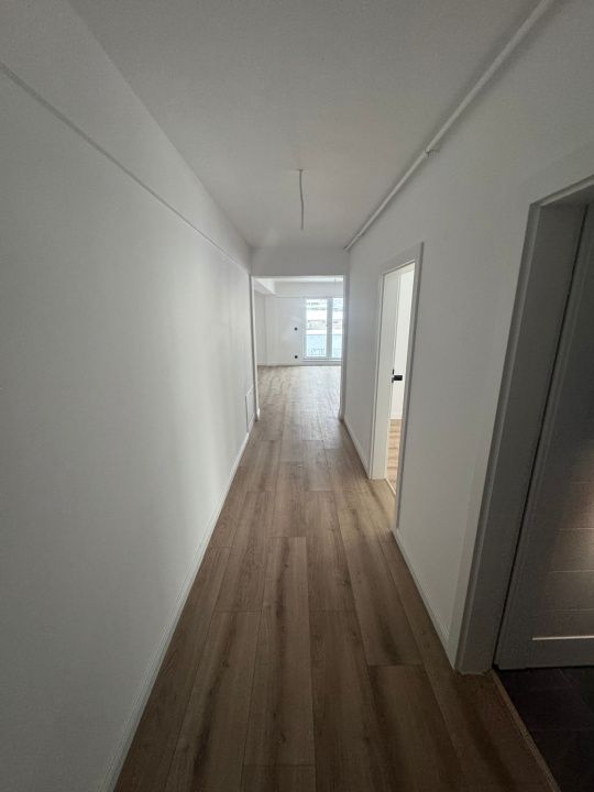 🏡 Apartament 3 camere / 2 bai / etaj 1 / 80,65 MP utili /  bloc nou, ZONA SUD – fotografia 3 din 9