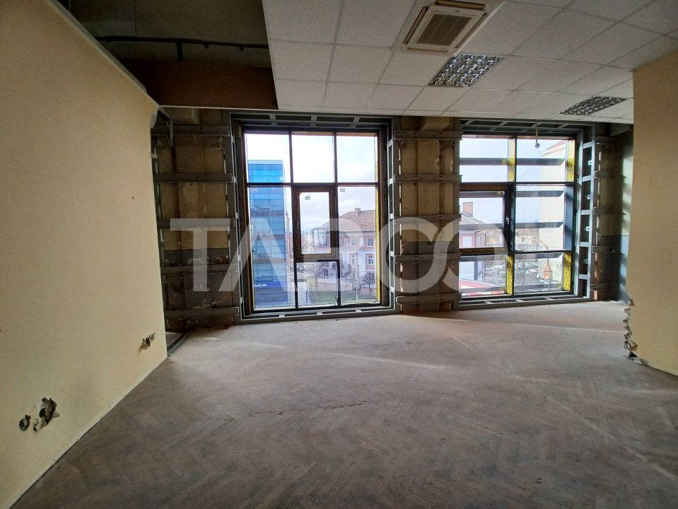 Spatiu de birouri pe Mihai Viteazul Sibiu compartimentare dupa nevoi – fotografia 17 din 17