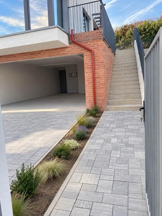 Duplex D+P+E+Er 202mp utili, teren 300 mp și garaj dublu | Voroneț – fotografia 3 din 12
