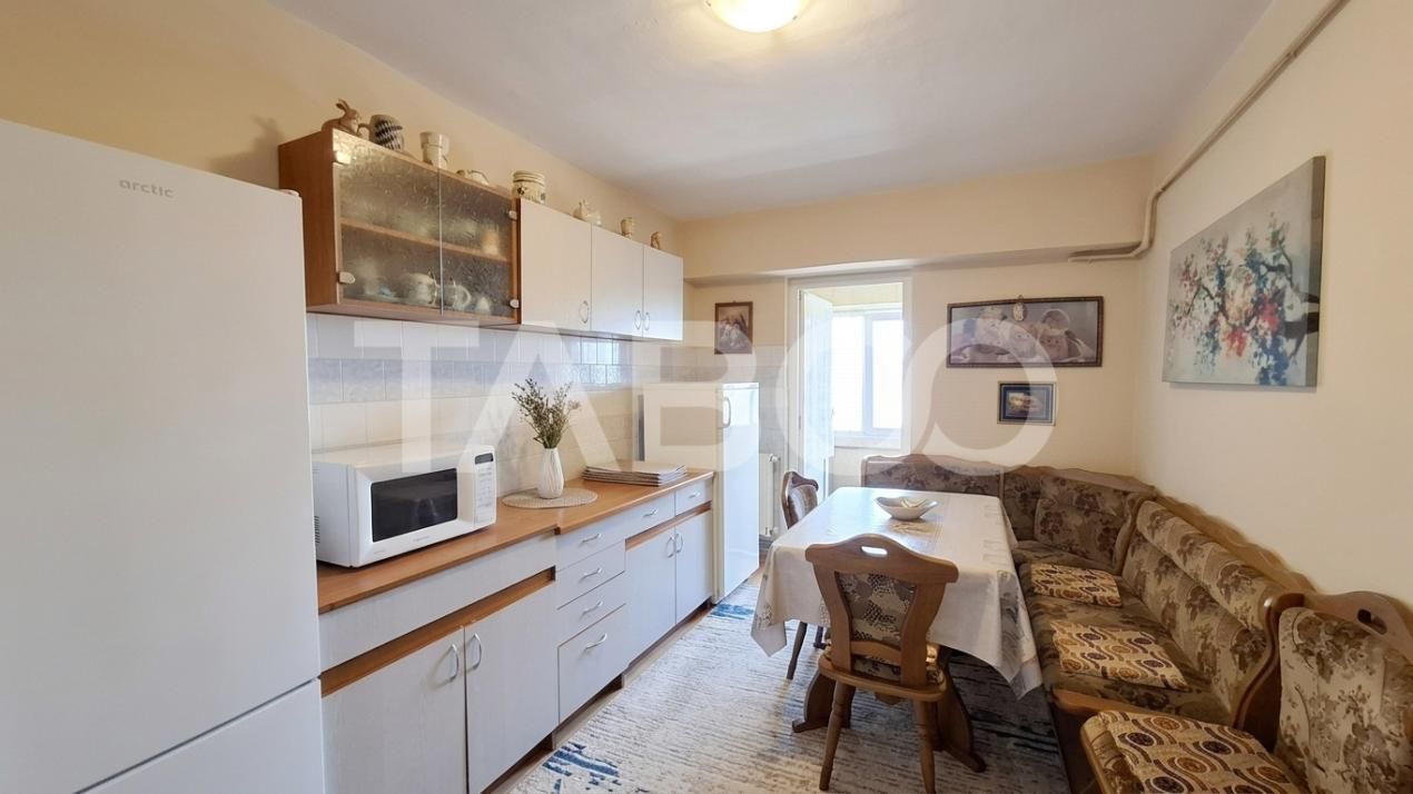 Apartament 4 camere 81 mpu 2 bai 3 balcoane 1 terasa Turnisor Sibiu – fotografia 5 din 13