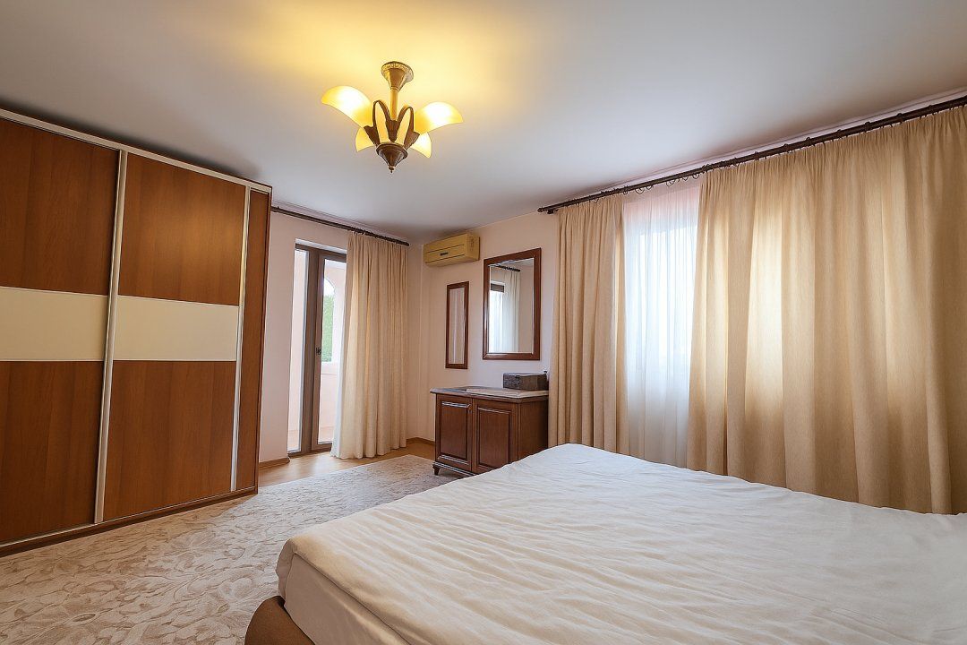 Vila de excepție – Snagov – eleganță, rafinament și durabilitate – fotografia 10 din 19
