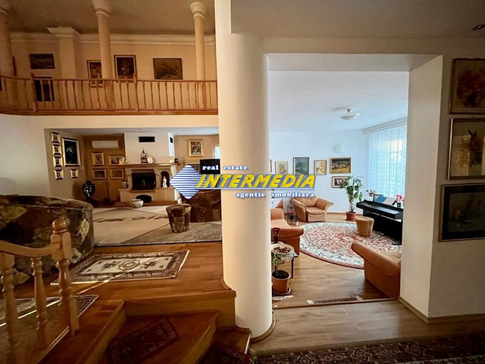Vila de Vanzare  D+P+E+M+pod in Cetate Alba Iulia – fotografia 3 din 12