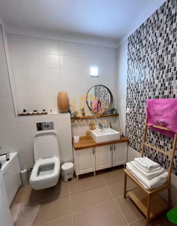 Apartament 2 camere 50mp, balcon, parcare, zona Grand Hotel Italia – fotografia 6 din 6