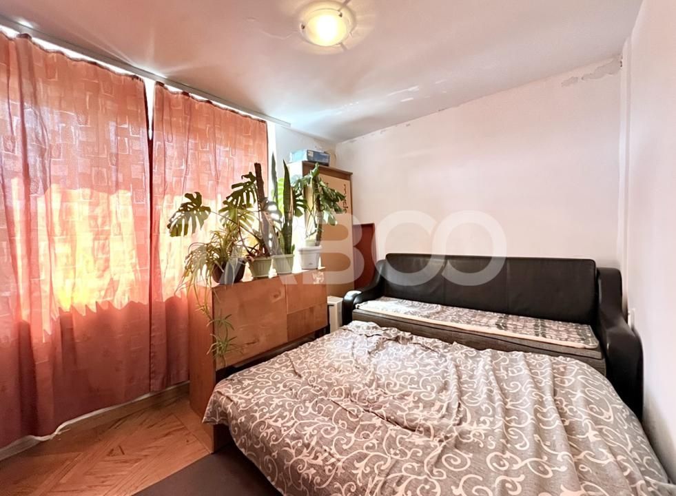 Apartament cu 2 camere de vanzare Grigorescu izolat cu lift si balcon – fotografia 3 din 9