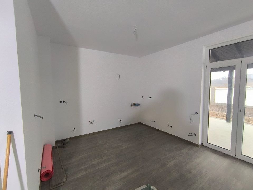 COMISION O% CASĂ PREMIUM LÂNGĂ DEALUL LEMPEȘ / TEREN 560 MP + DRUM PRIVAT – fotografia 17 din 19