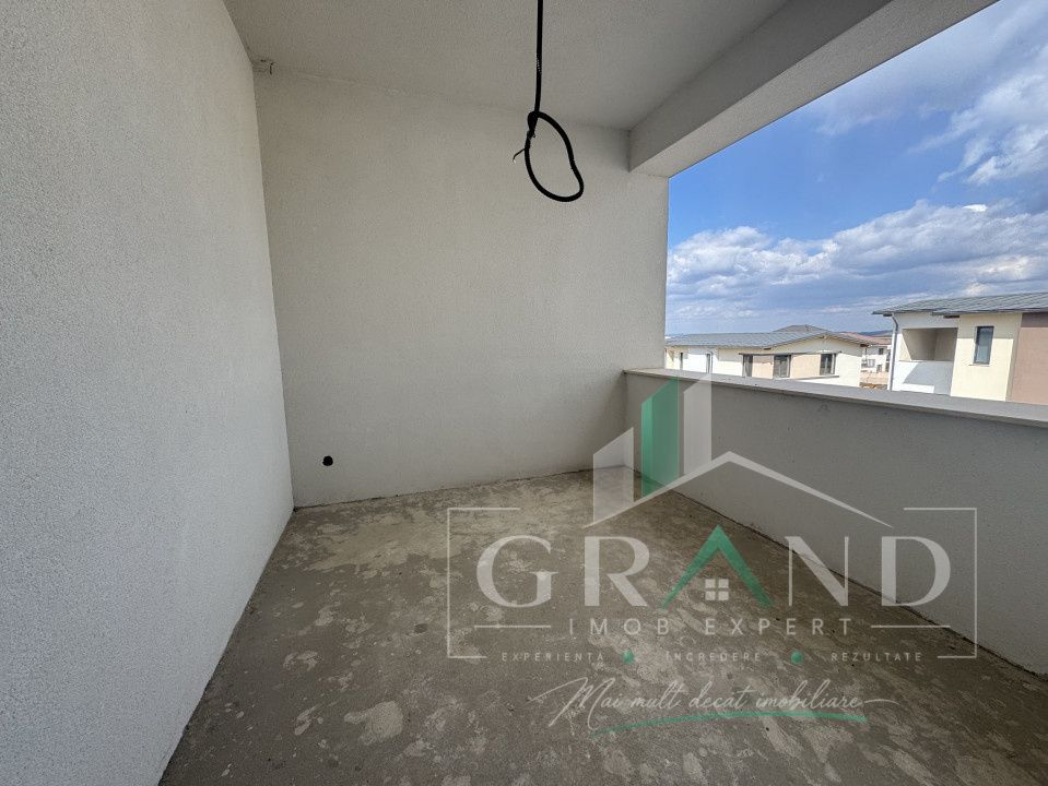 OPORTUNITATE! Casă individuală | 4 camere | 3 băi | Garaj | Teren 450 mp| Dezmir – fotografia 15 din 22