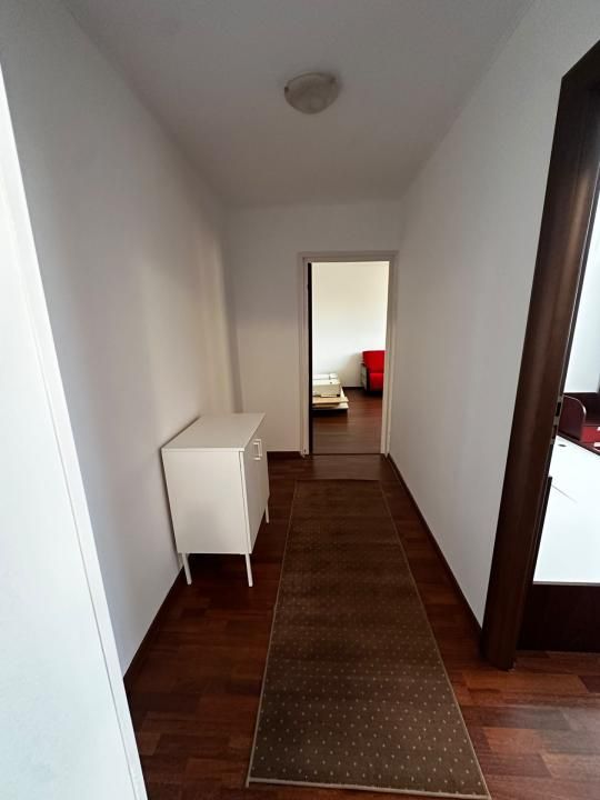 | 2 Camere | Et.3/4 | Zona Ozana | Metrou 1 Decembrie 1918 | Recent Renovat – fotografia 2 din 6