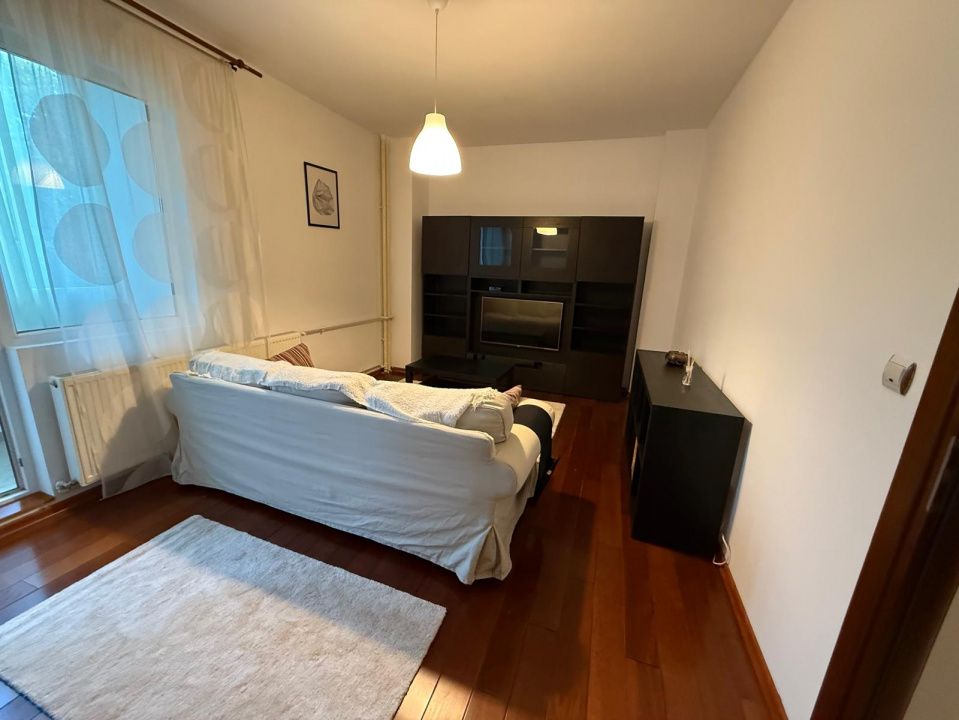 Titan/ 2 camere/ Noor/ Basarabia/ Costin Georgian/ bloc 2008/ 3 balcoane – fotografia 3 din 21