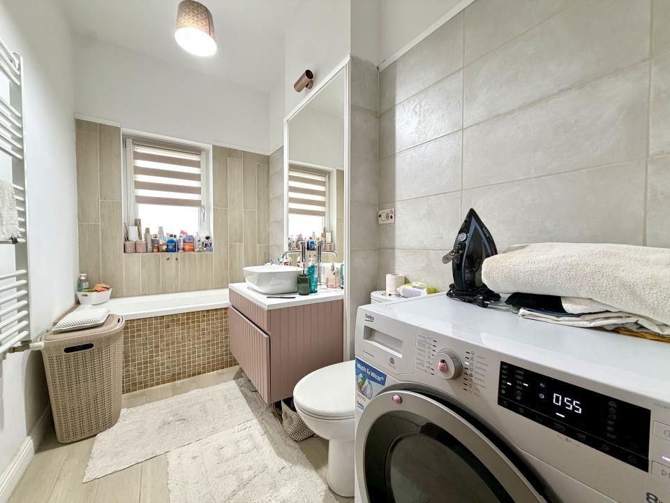 Apartament, 4 camere, pe 2 nivele, 100 mp utili - Dumbravita – fotografia 11 din 11