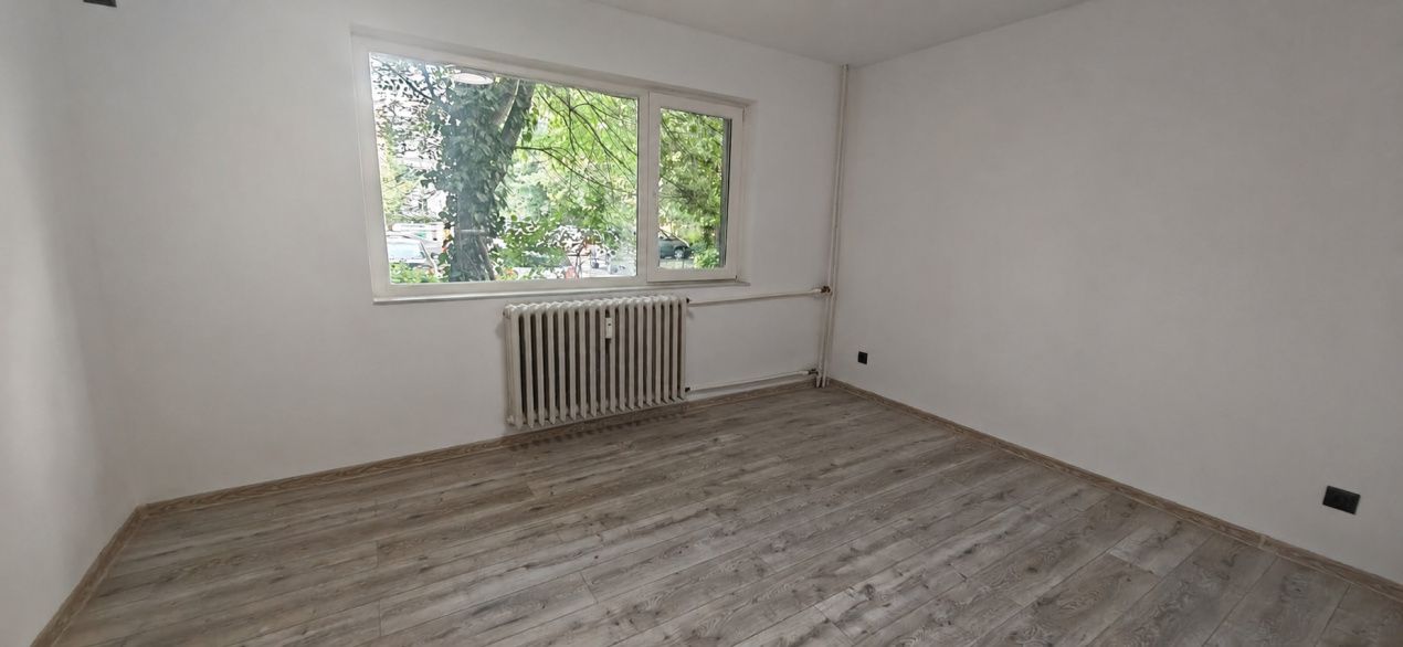 Apartament 2 camere, 48,53 mp, cartier Sarari, zona Institut – fotografia 3 din 8