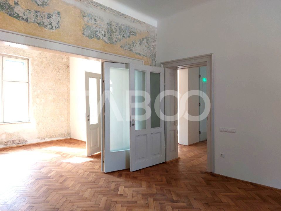 Casa istorica restaurata modernizata in totalitate zona Centrala Sibiu – fotografia 24 din 60