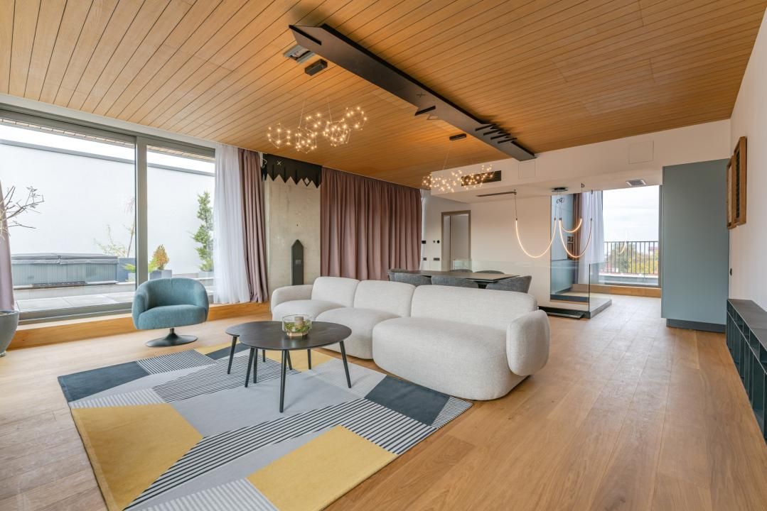 Penthouse Exclusivist cu Jacuzzi și Panoramă Superbă spre Tâmpa – fotografia 3 din 30