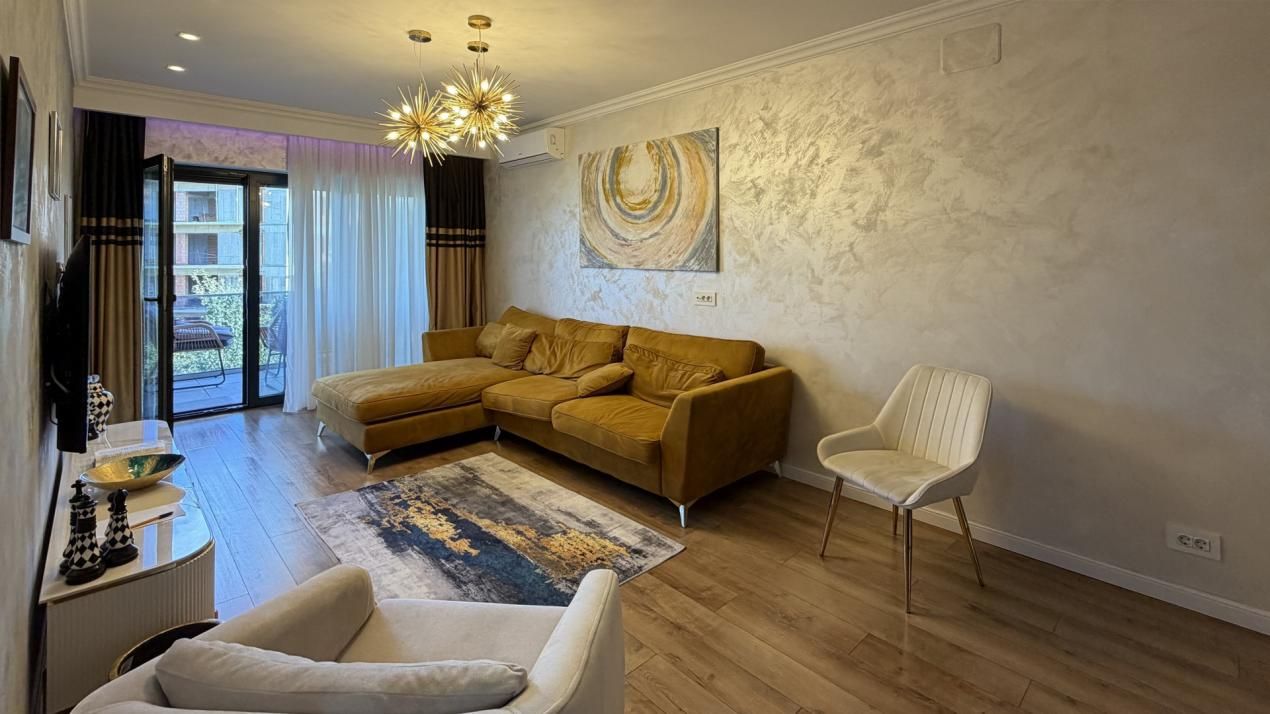 Apartament 2 camere, balcon 13 mp, piscină interioară – Iancu Nicolae, Pipera – fotografia 3 din 20