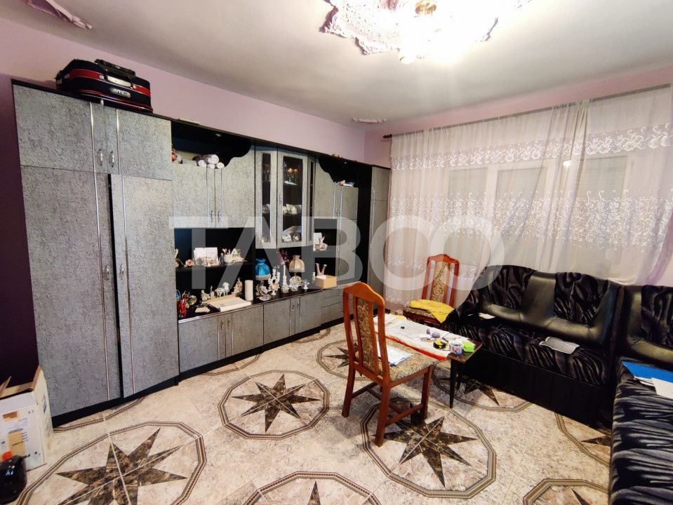 Comision 0% Casa de vanzare 4 camere 2 bai teren 266 mp Saliste Sibiu – fotografia 9 din 16