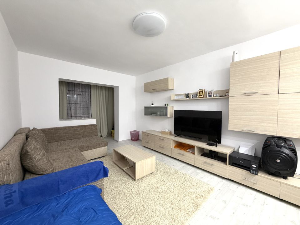 Apartament cu 4 camere, 80mp utili, etaj 3 - Lipovei – fotografia 1 din 11