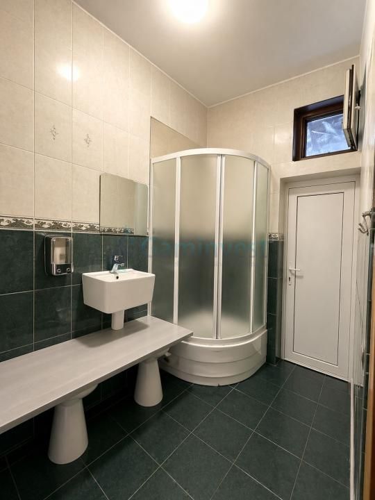 Apartament cu 3 camere de vanzare in Oradea, zona centrala – fotografia 6 din 6