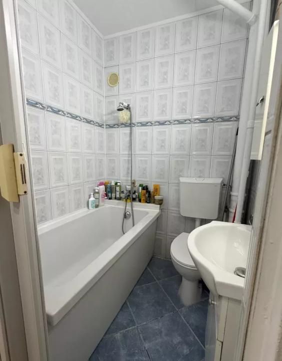 APARTAMENT 2 CAMERE | MOBILAT | ZONA TOMIS NORD-CIRESICA – fotografia 6 din 8
