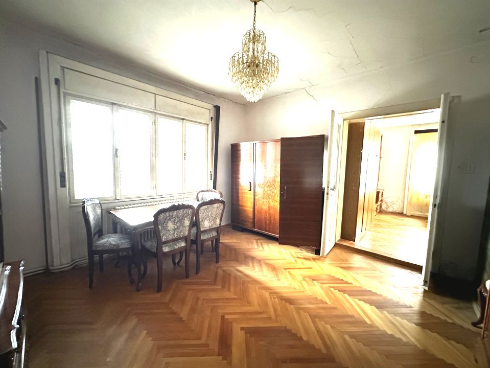 Casa 4 Camere pe Parter 441 mp Teren Alba Iulia Ultracentral CENTRU Turistic – fotografia 14 din 49