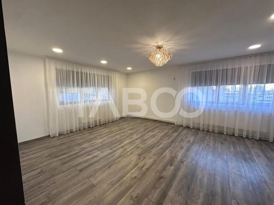 Apartament 91 mp 3 camere parter boxa demisol zona Rahovei Sibiu – fotografia 2 din 8