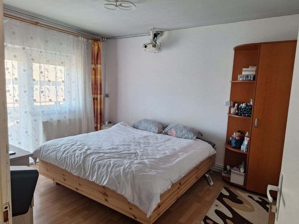 Apartament 4 camere, decomandat, 90 mp utili + 2 balcoane - Iulius Mall – fotografia 4 din 10