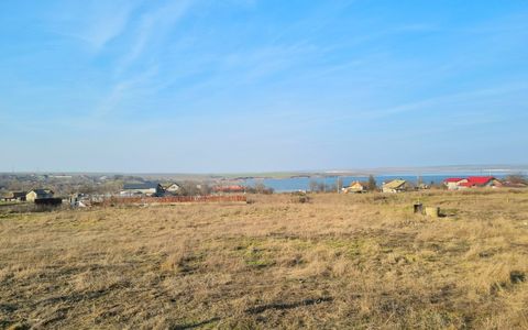 Teren intravilan 7400 mp in Sibioara, cu vedere la Lacul Tasaul