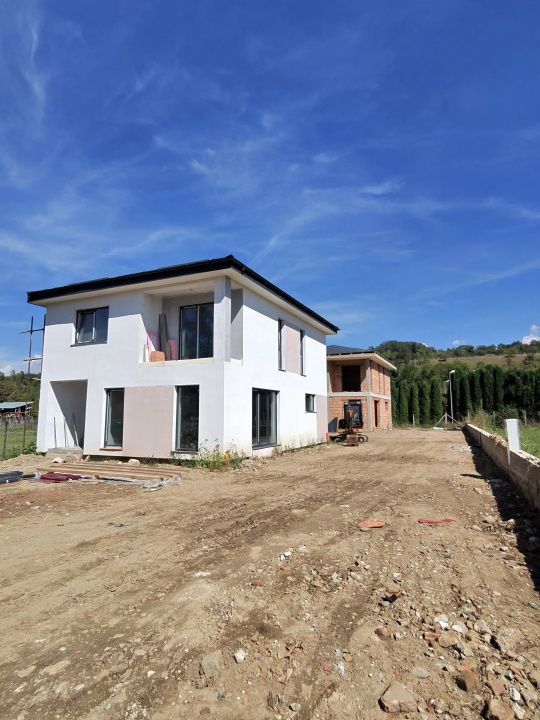 🏡 Proiect nou de case moderne P+1 – la doar 2 minute de Năsăud – fotografia 1 din 15