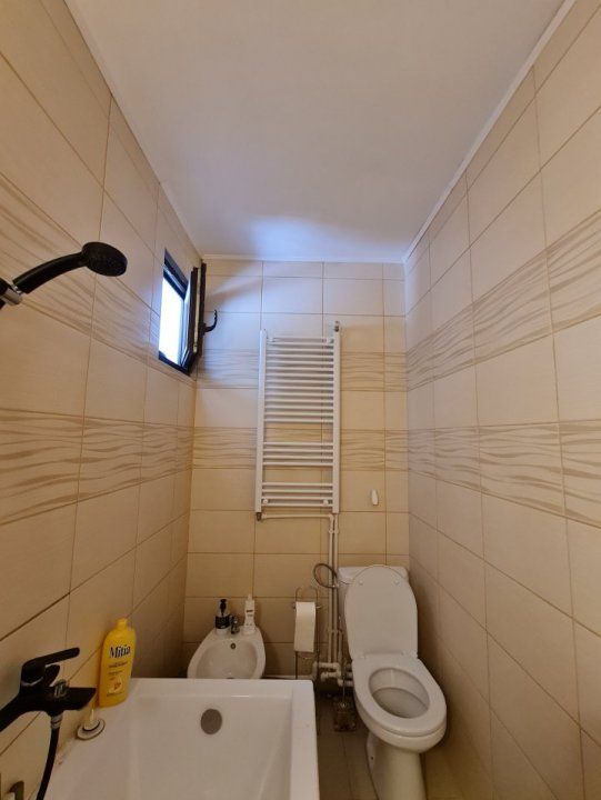 Vila foarte spațioasa - Pret redus - Dragomiresti-Vale – fotografia 10 din 22