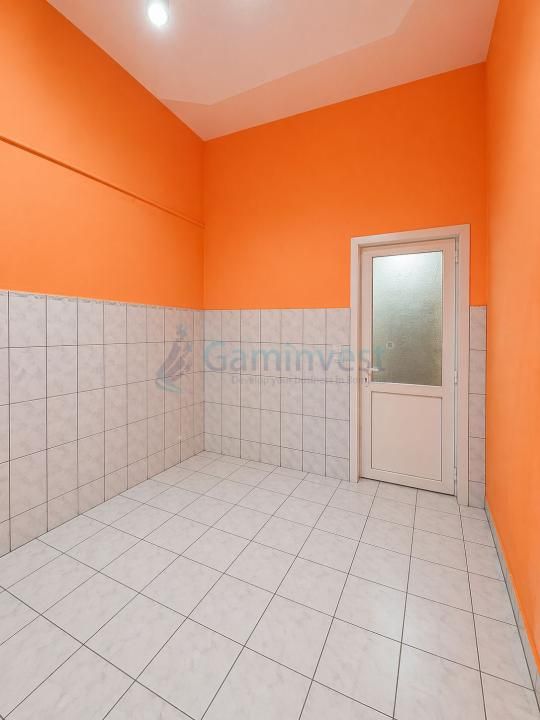 Apartament cu 3 camere de vanzare in Oradea, zona centrala – fotografia 3 din 6