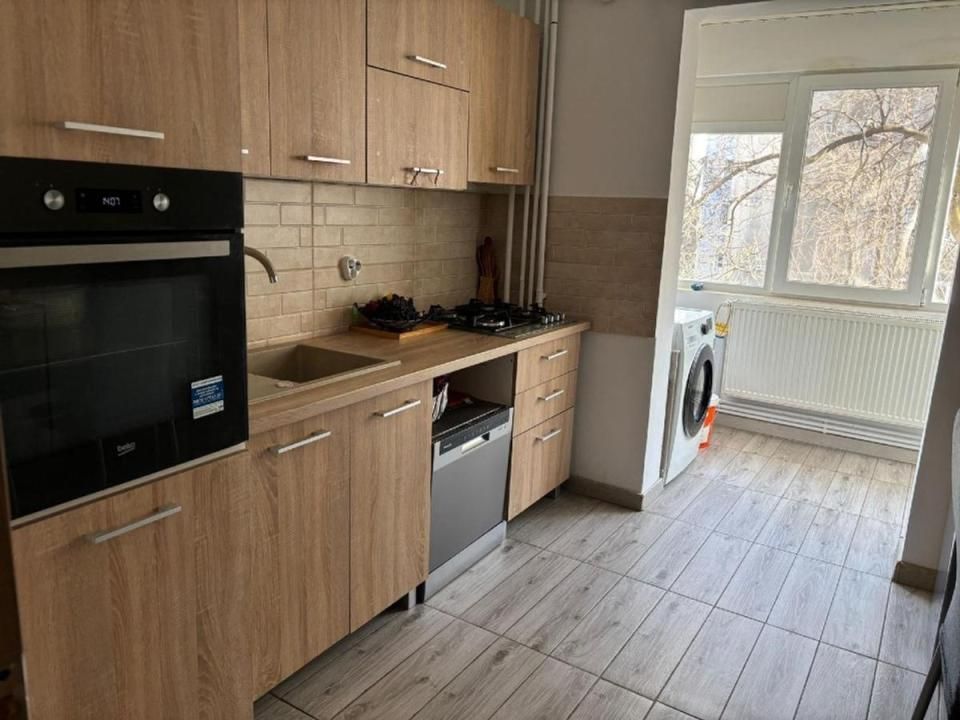 3 Camere de inchiriat | Crangasi | 2 Bai | Centrala | Parcare | Metrou – fotografia 5 din 11