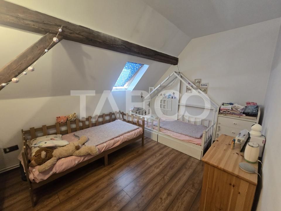 Comision 0-Casa de vanzare 7 camere 2 bai 3312 mp teren Sura Mica – fotografia 10 din 18