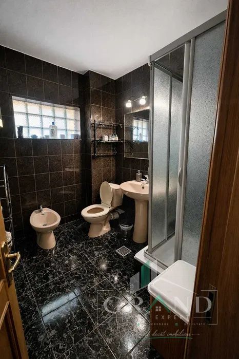 Casă individuală| 200 mp utili | 5 camere | Curte | 2 parcări | Gheorgheni – fotografia 7 din 8