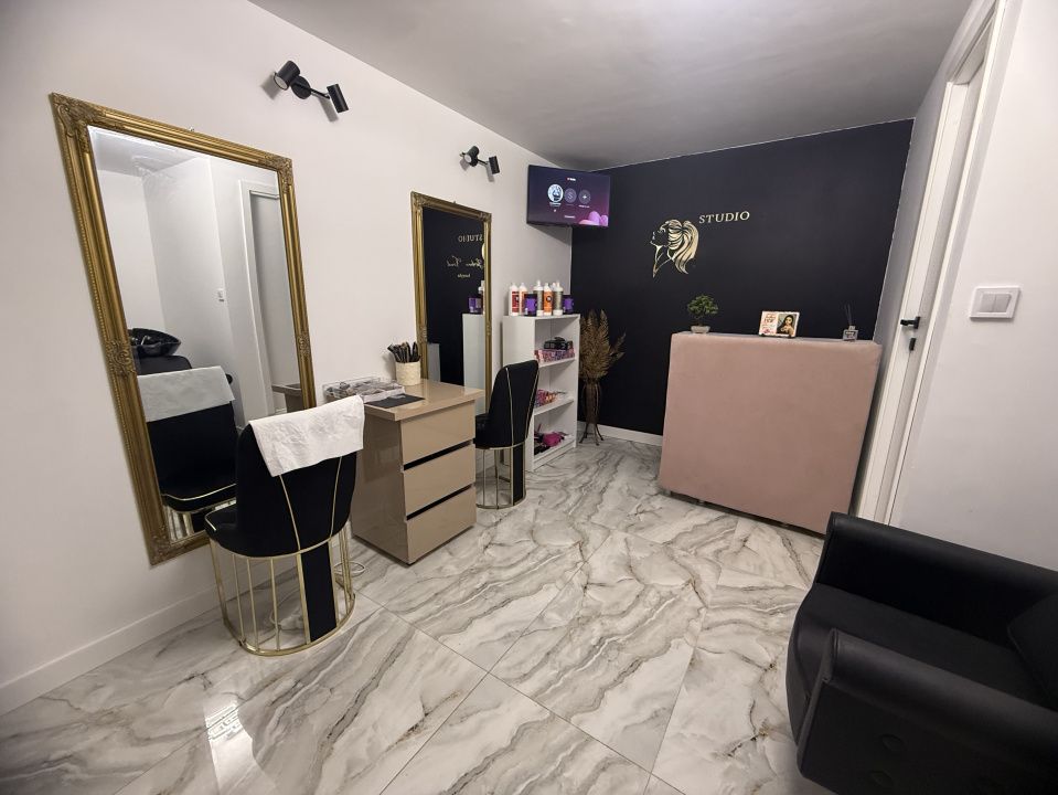 Camera, 21.2 mp, cartier Rovine, zona Nicolae Iorga – fotografia 2 din 4