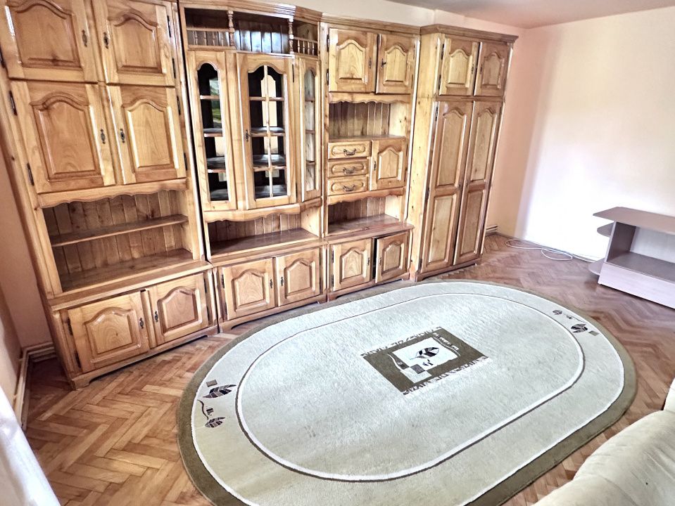 APARTAMENT 2 CAMERE I DECOMANDAT I ETAJ 2 I ZONA STADION I DE INCHIRIAT – fotografia 13 din 15