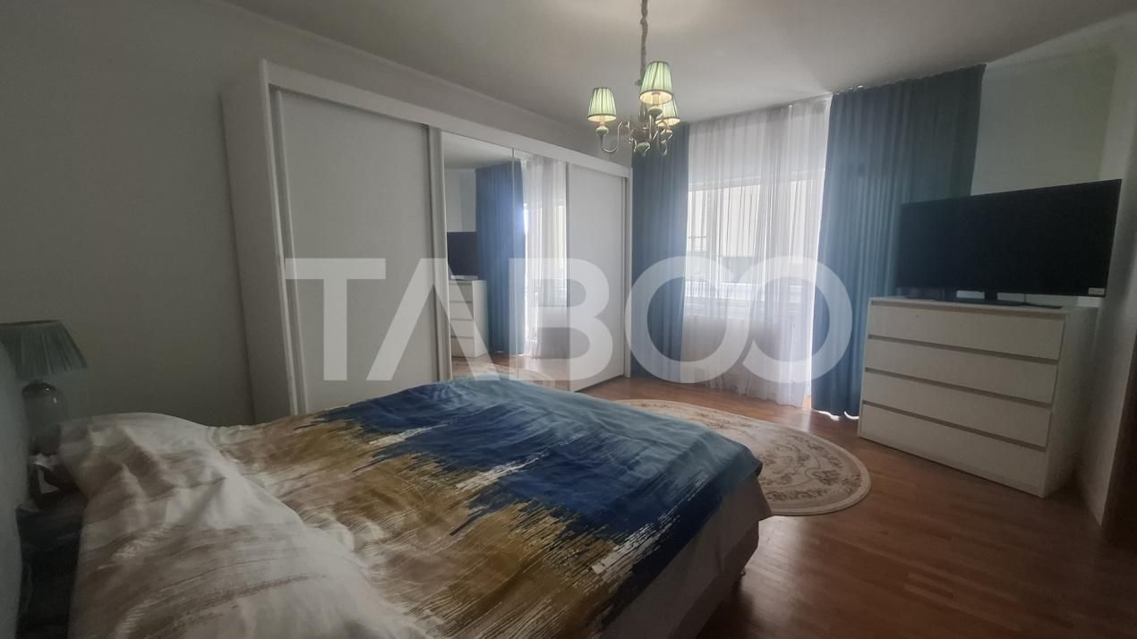 Apartament 4 camere 155 mp 2 balcoane garaj inchis Central Sibiu – fotografia 3 din 11