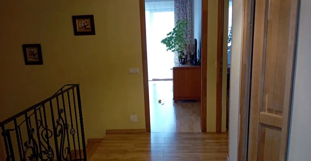 Duplex 120 mp, 4 camere, garaj și curte generoasă – Urușagului – fotografia 7 din 8